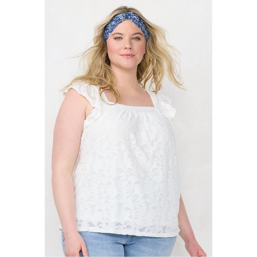 NWT LC Lauren Conrad Ruffle Swing Top Textured White Plus Size 1X 4X